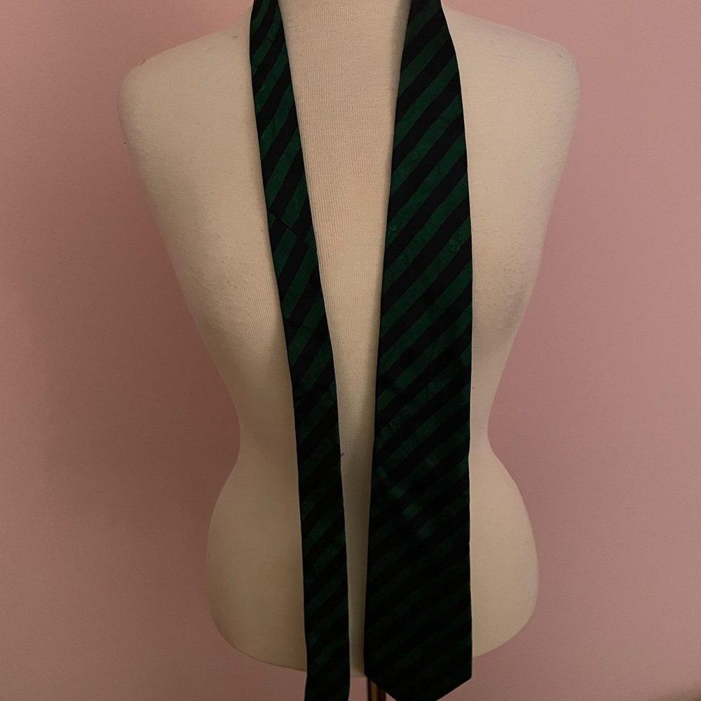 Vintage Men’s Neckties - Set of 4 - Picture 9 of 14
